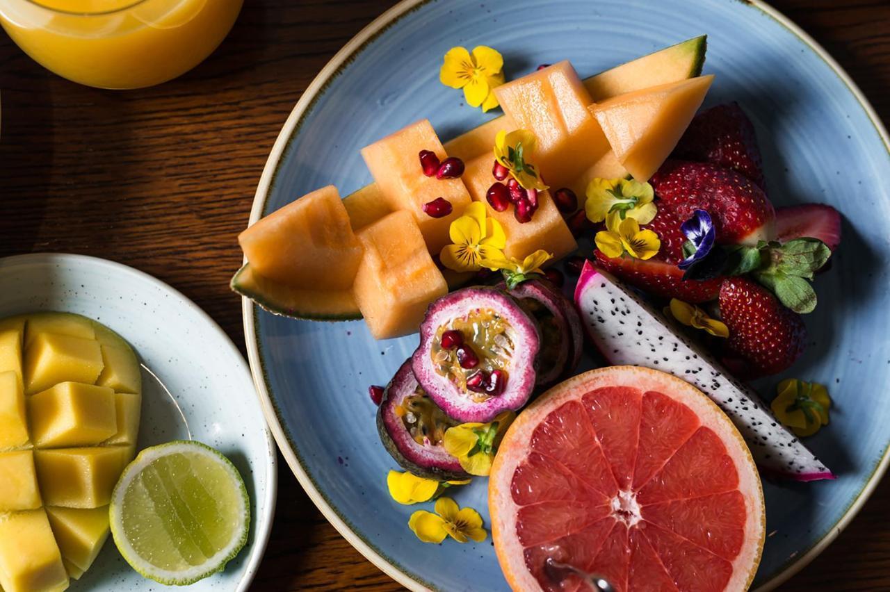 The Westin Melbourne Hotel Eksteriør billede Fruit salad