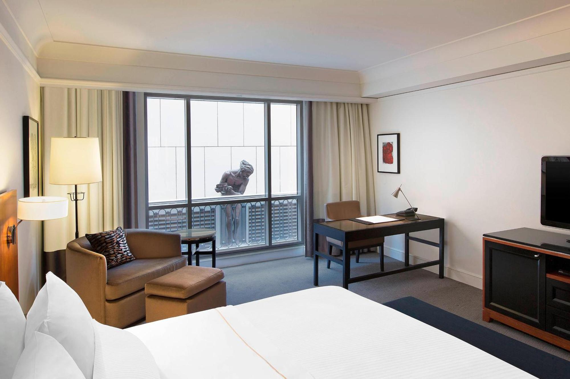 The Westin Melbourne Hotel Eksteriør billede A room at the hotel